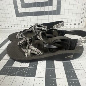 Chaco Womens Size 10 Sport‎ Sandals Toe Loop Hiking Vibram Soles Grey ZX2
